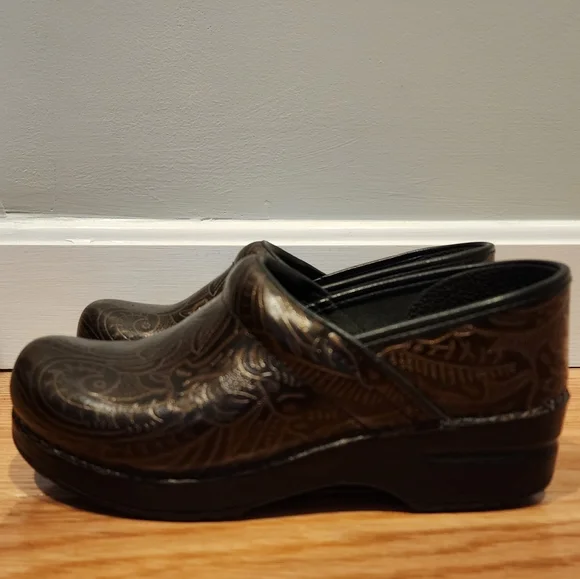 Dansko clogs - Picture 2 of 8